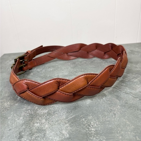 Essentiel Antwerp genuine leather braided belt size 85/ SM womens